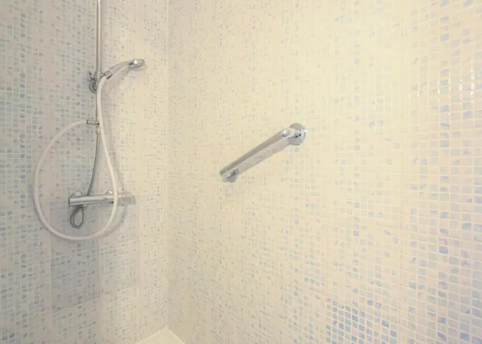 Gorgeous In Arromanches-les-Bains